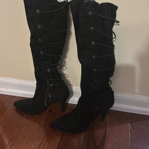 BCBG  Black suede boots  size 8 , 4 inch heel